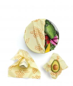 beeswax wrap as food storage alteranative