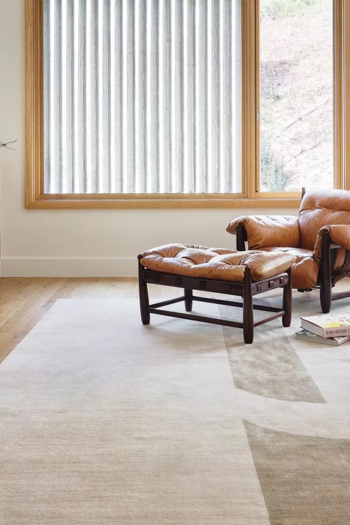 100% neutral wool rug with simple geometric design styled