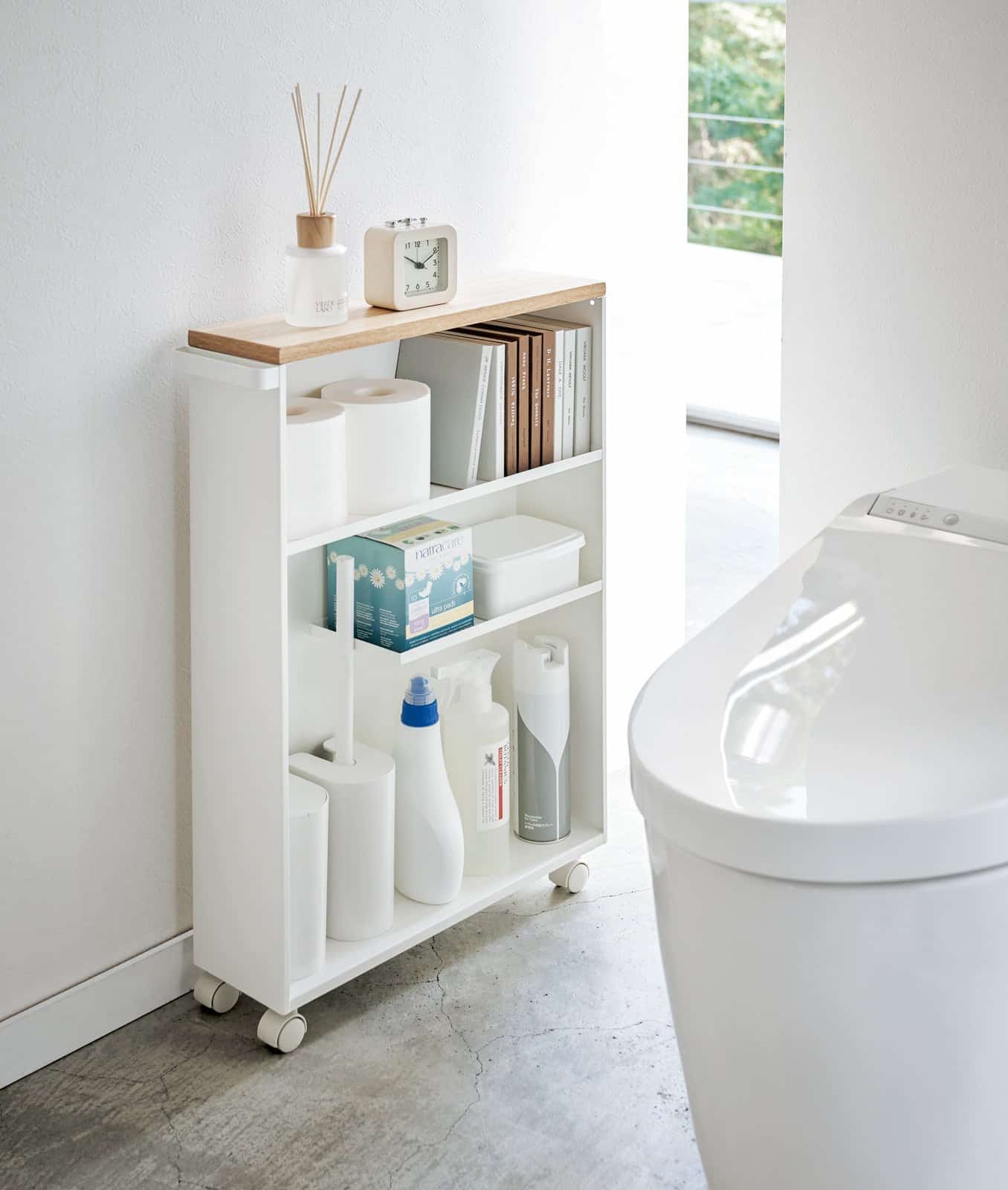 12 Small Bathroom Storage Ideas